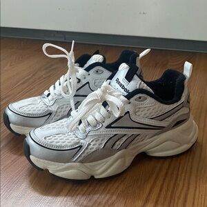 Reebok White and Black Sneakers